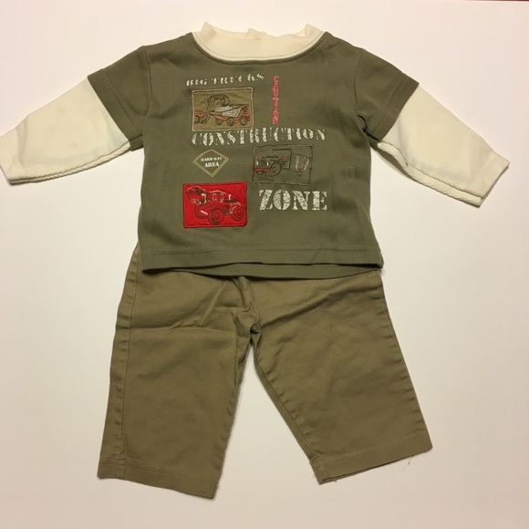 Fisher Price boys outfit - Picture 1 of 7